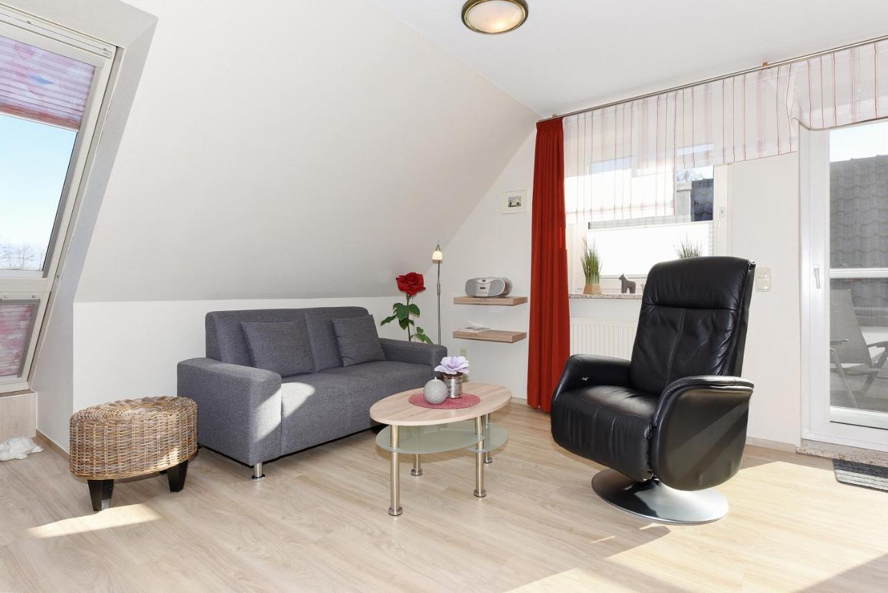 Ferienwohnungen Haus Sternenlicht Esens Bagian luar foto