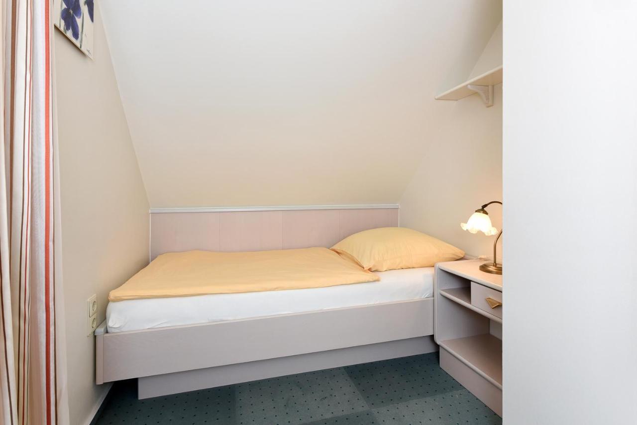 Ferienwohnungen Haus Sternenlicht Esens Bagian luar foto