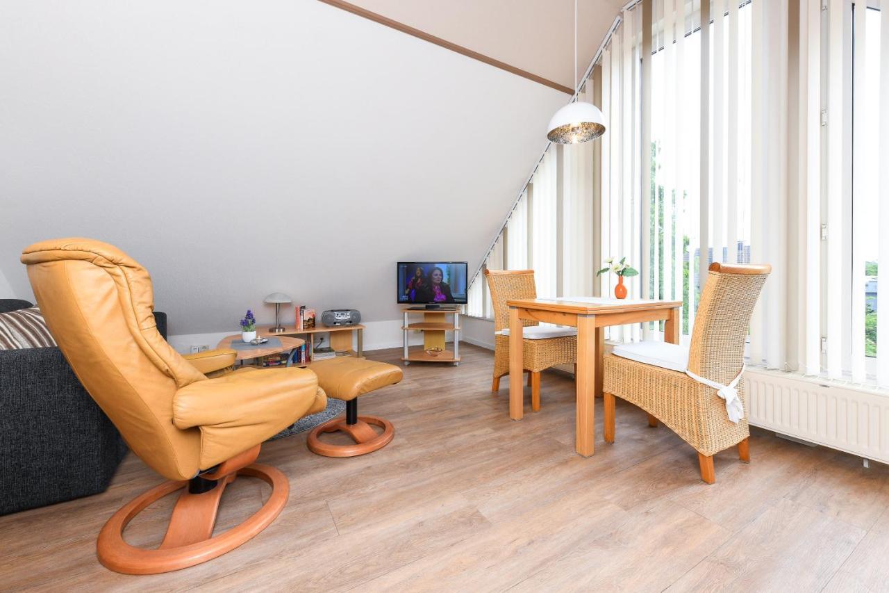 Ferienwohnungen Haus Sternenlicht Esens Bagian luar foto