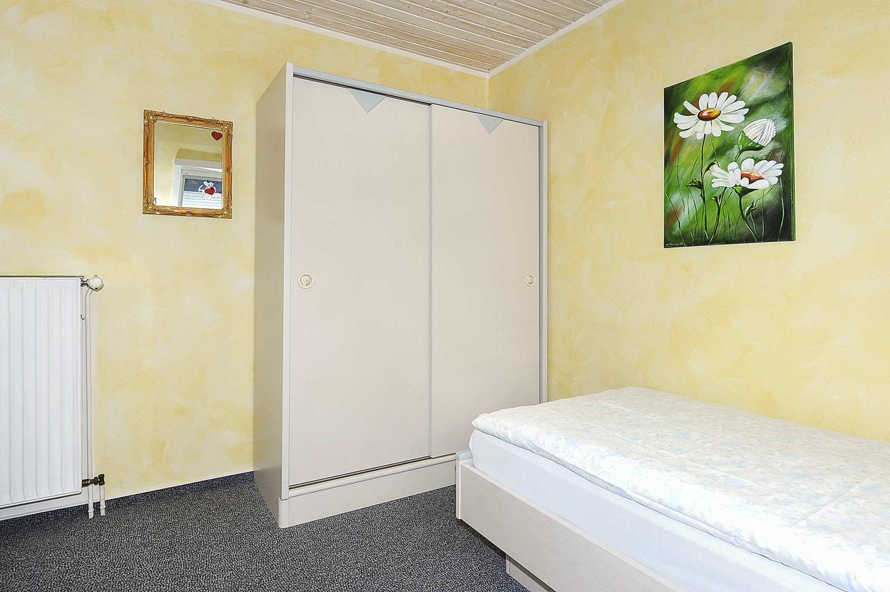 Ferienwohnungen Haus Sternenlicht Esens Bagian luar foto