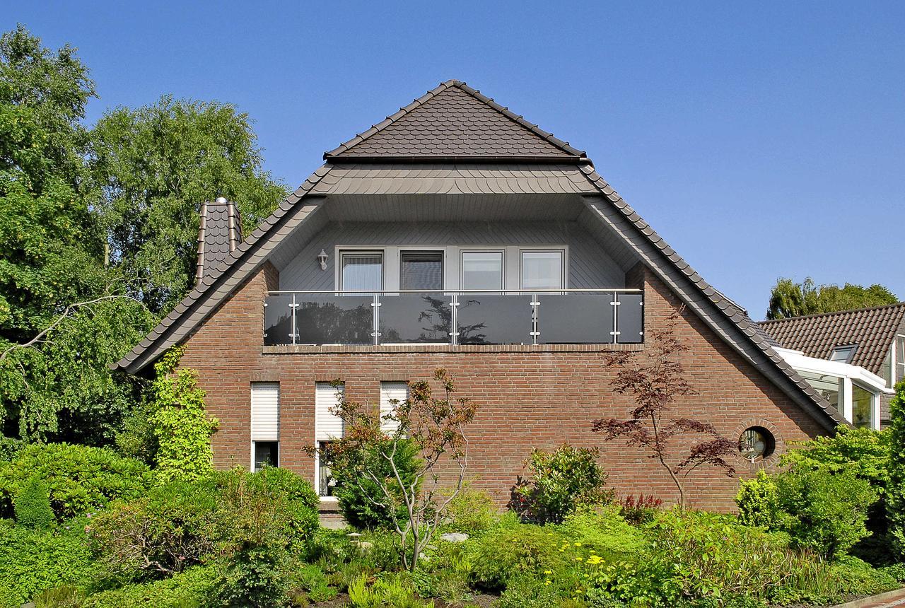Ferienwohnungen Haus Sternenlicht Esens Bagian luar foto